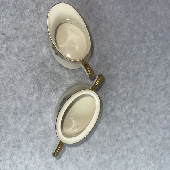 Vintage Lenox Holiday Dimensions Christmas creamer & sugar set Holly Berry Gold - Picture 7 of 8